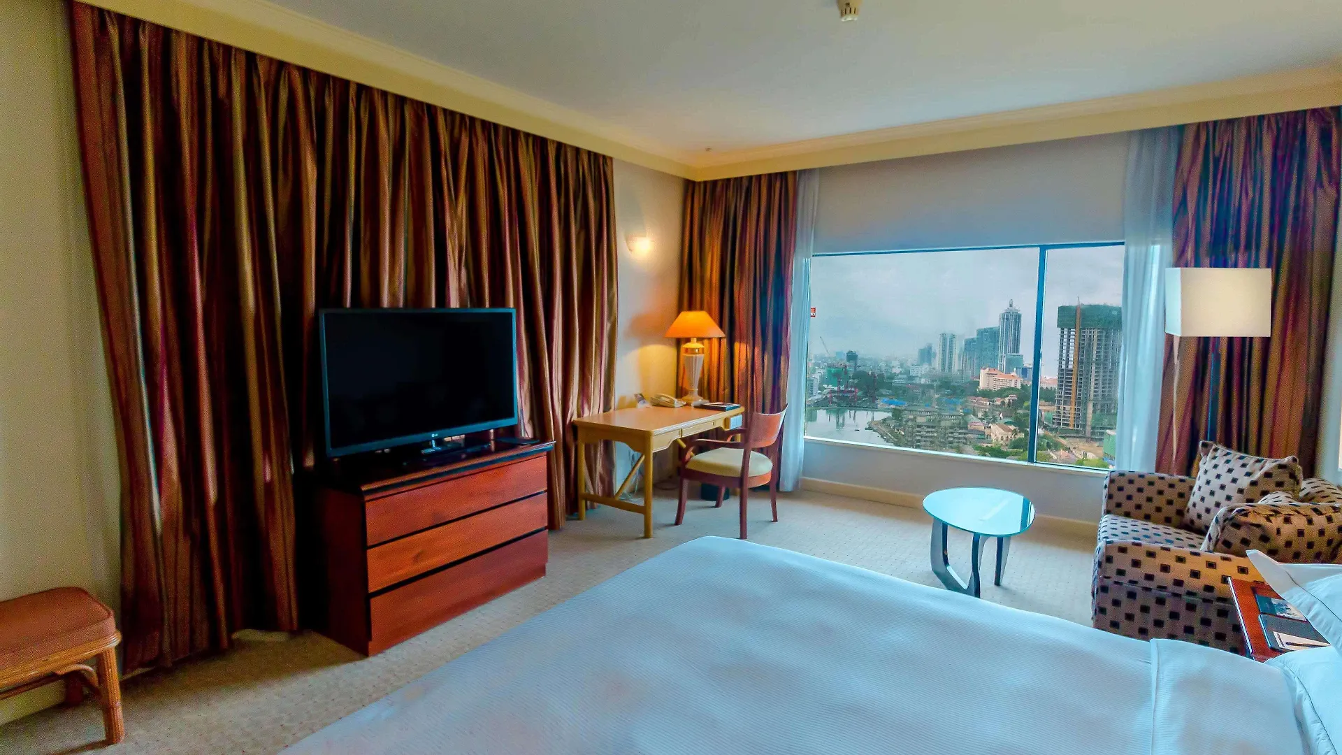 Hilton Colombo Hotel