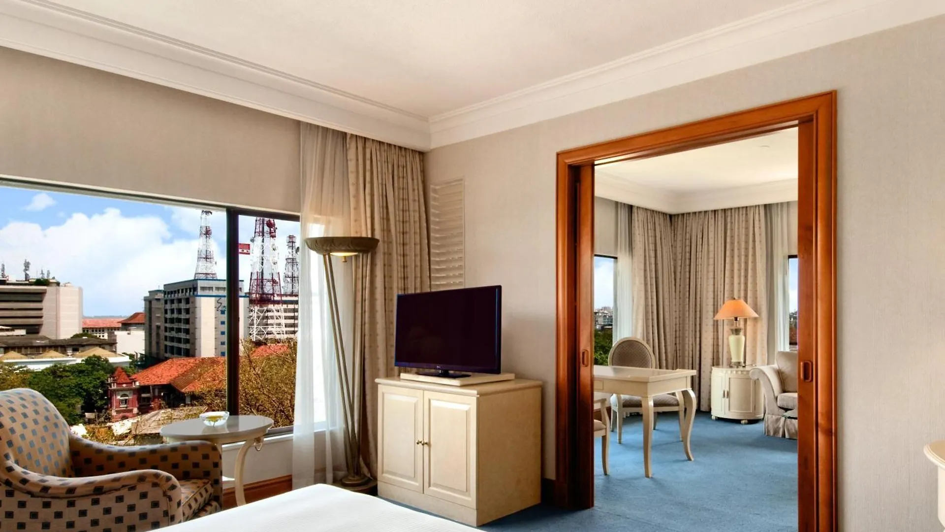 Hilton Colombo Hotel