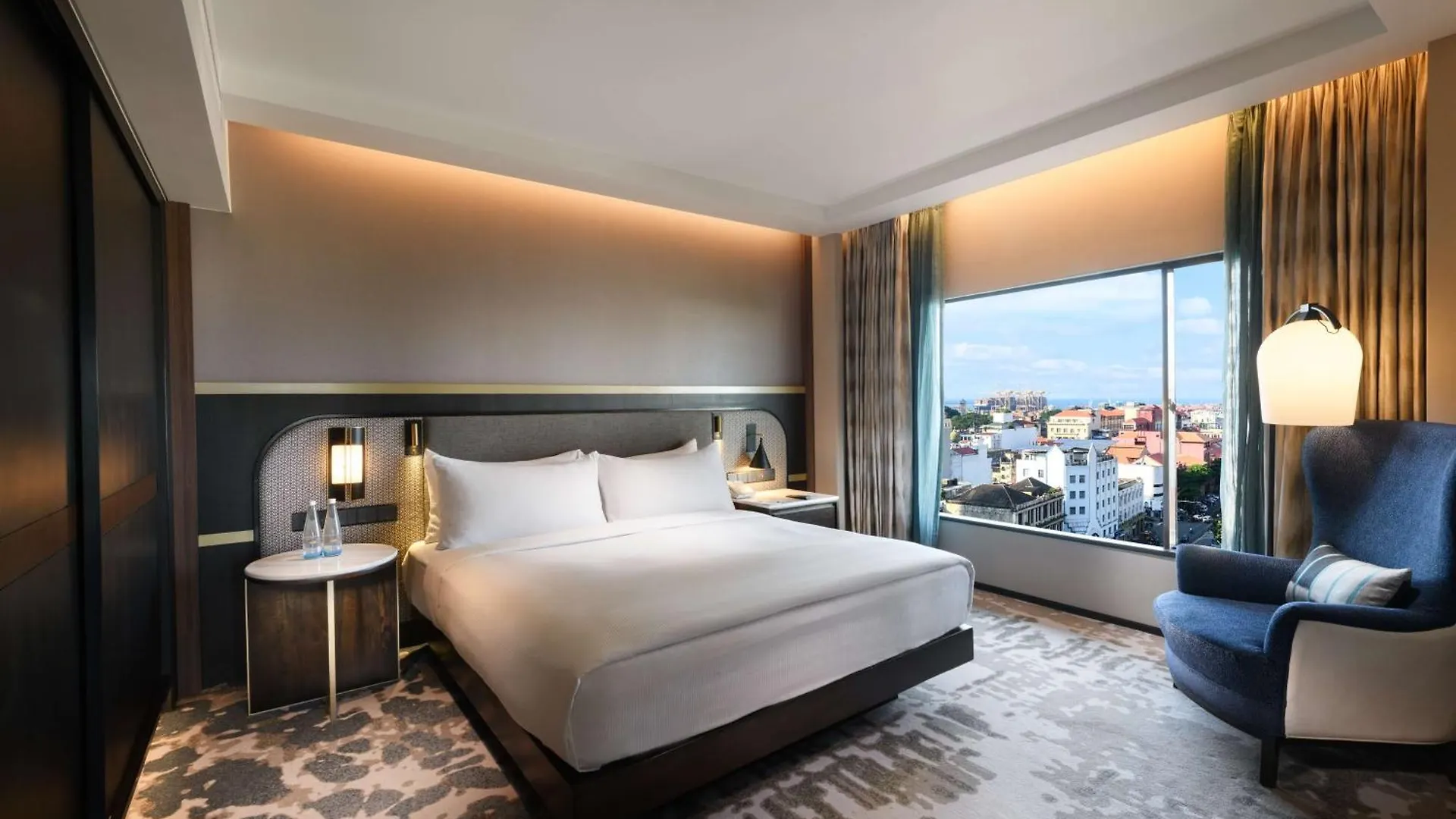Hilton Colombo Hotel Sri Lanka